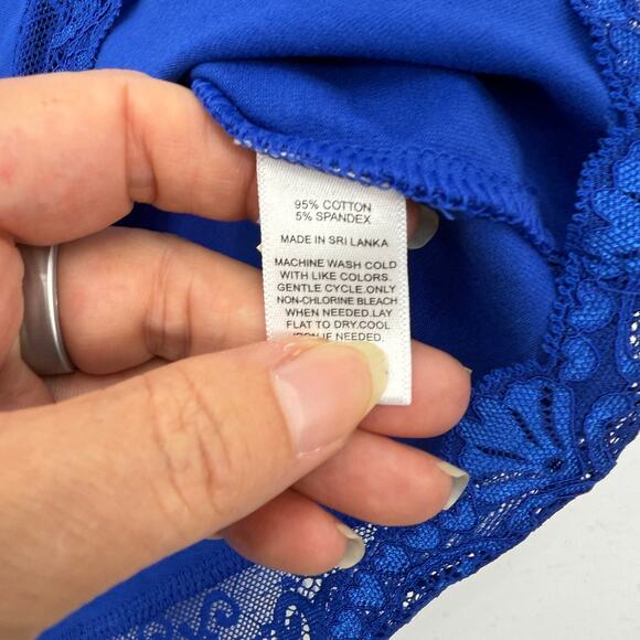 EXPRESS Lace Trim Bra Cami Tank Top Size M Blue Stretch Romantic Preppy Y2K - Picture 3 of 6